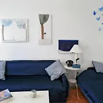 Cozy With A Balcony And A Sea View Брела