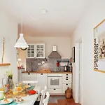 Cozy With A Balcony And A Sea View * Брела