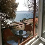 Cozy With A Balcony And A Sea View * Брела