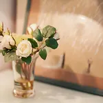 Апартаменты Cozy With A Balcony And A Sea View Брела