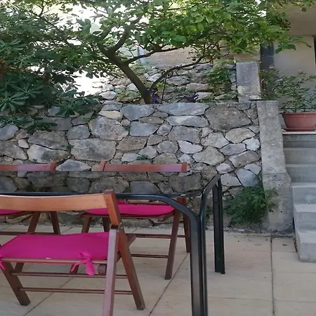 Апартаменты Cozy With A Balcony And A Sea View